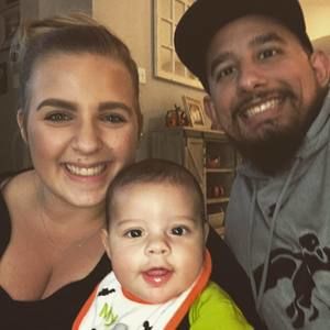 Meet your Posher, Suzanne